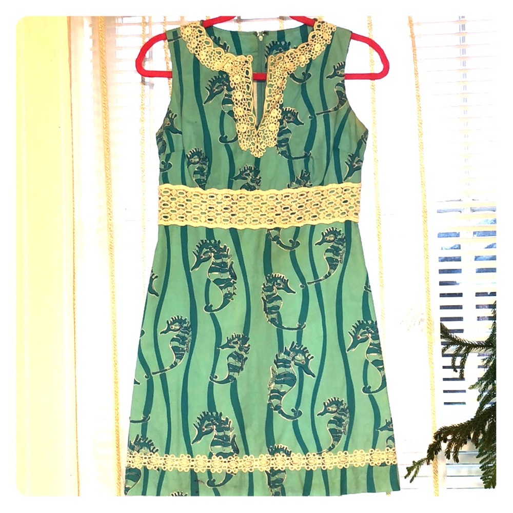 Lilly Pulitzer shift dress